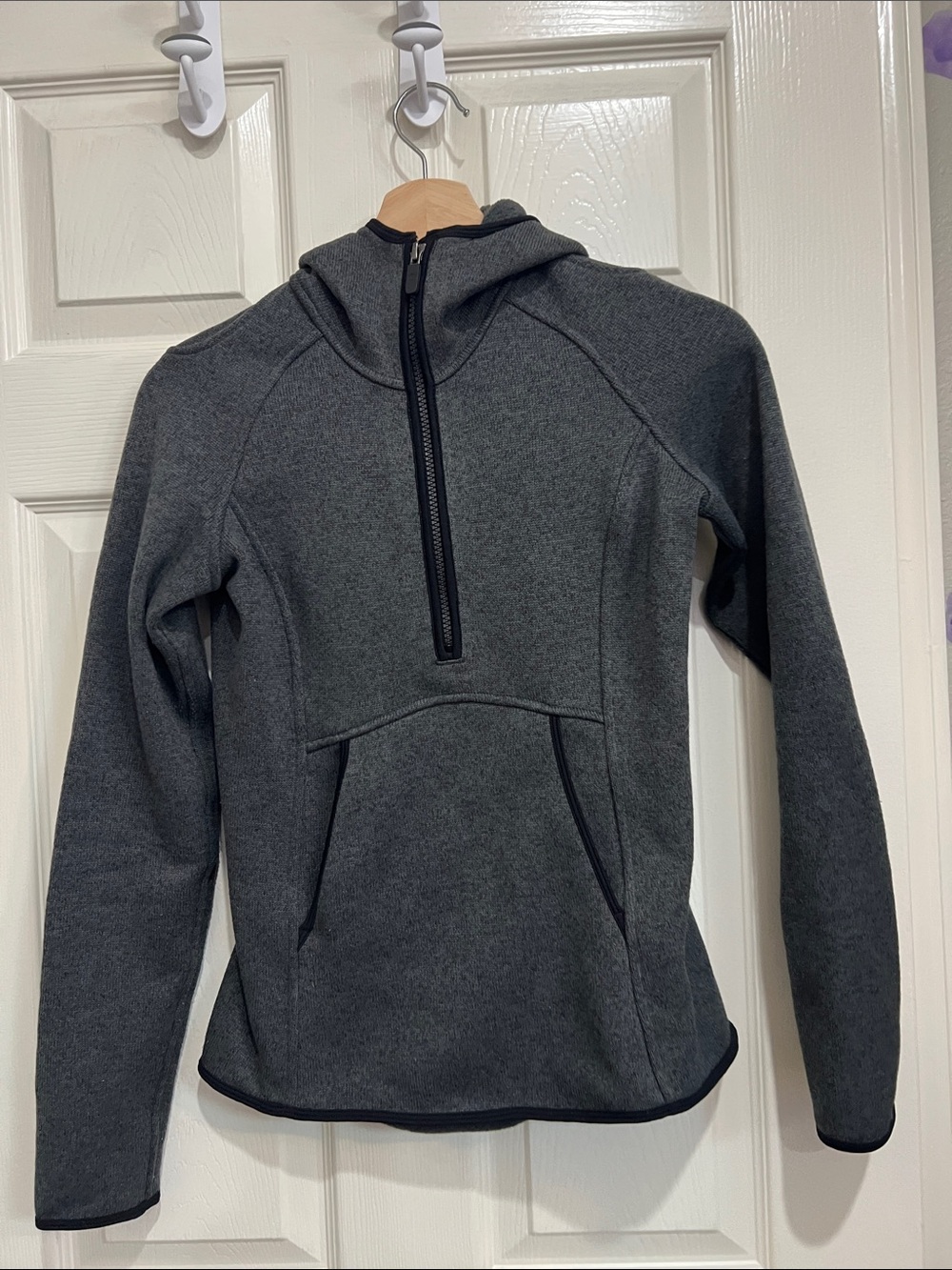 181. Lululemon Fleece & Thank You Pullover size 2 black grey - Picture 6 of 10